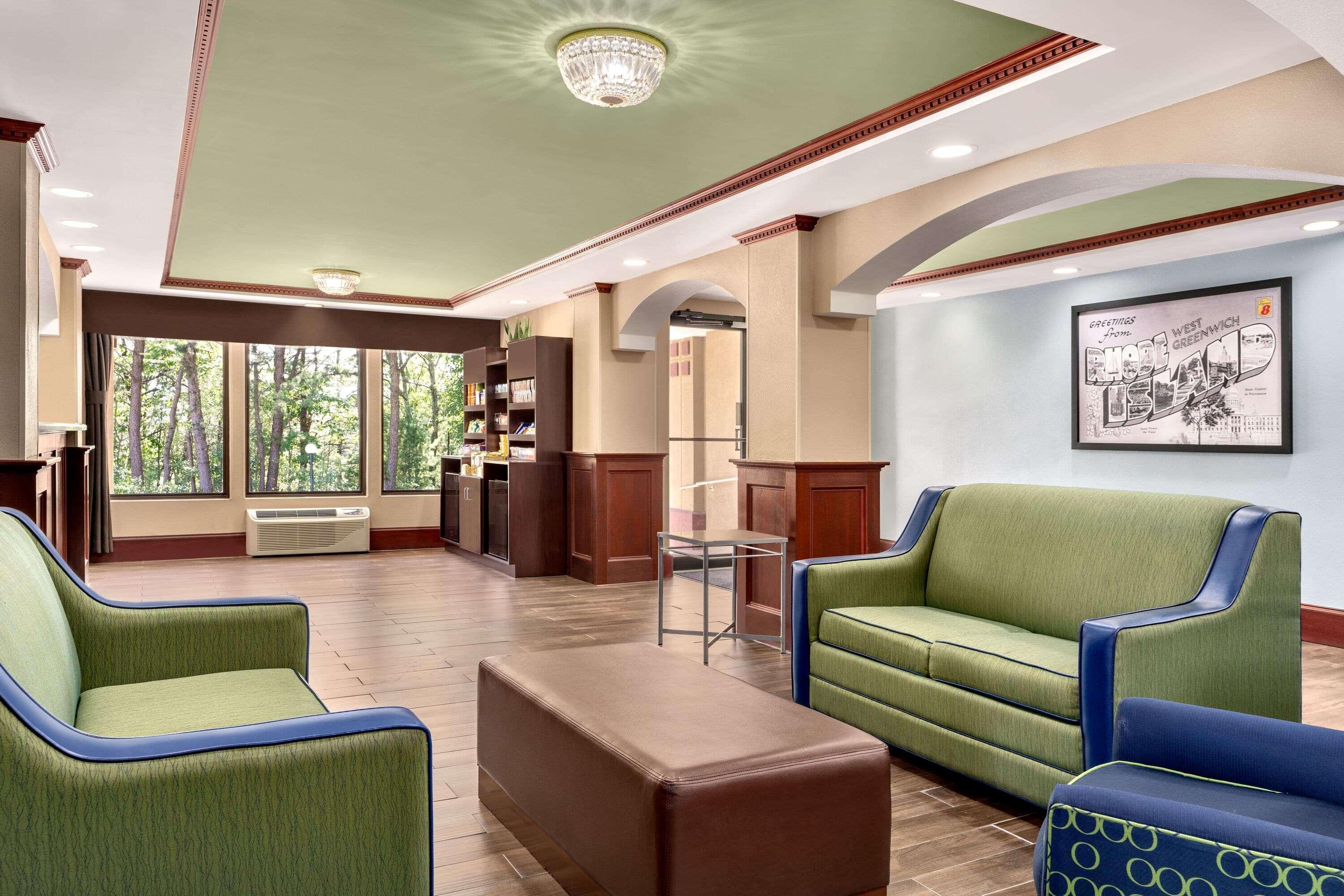 Super 8 By Wyndham West Greenwich/Providence Exterior photo