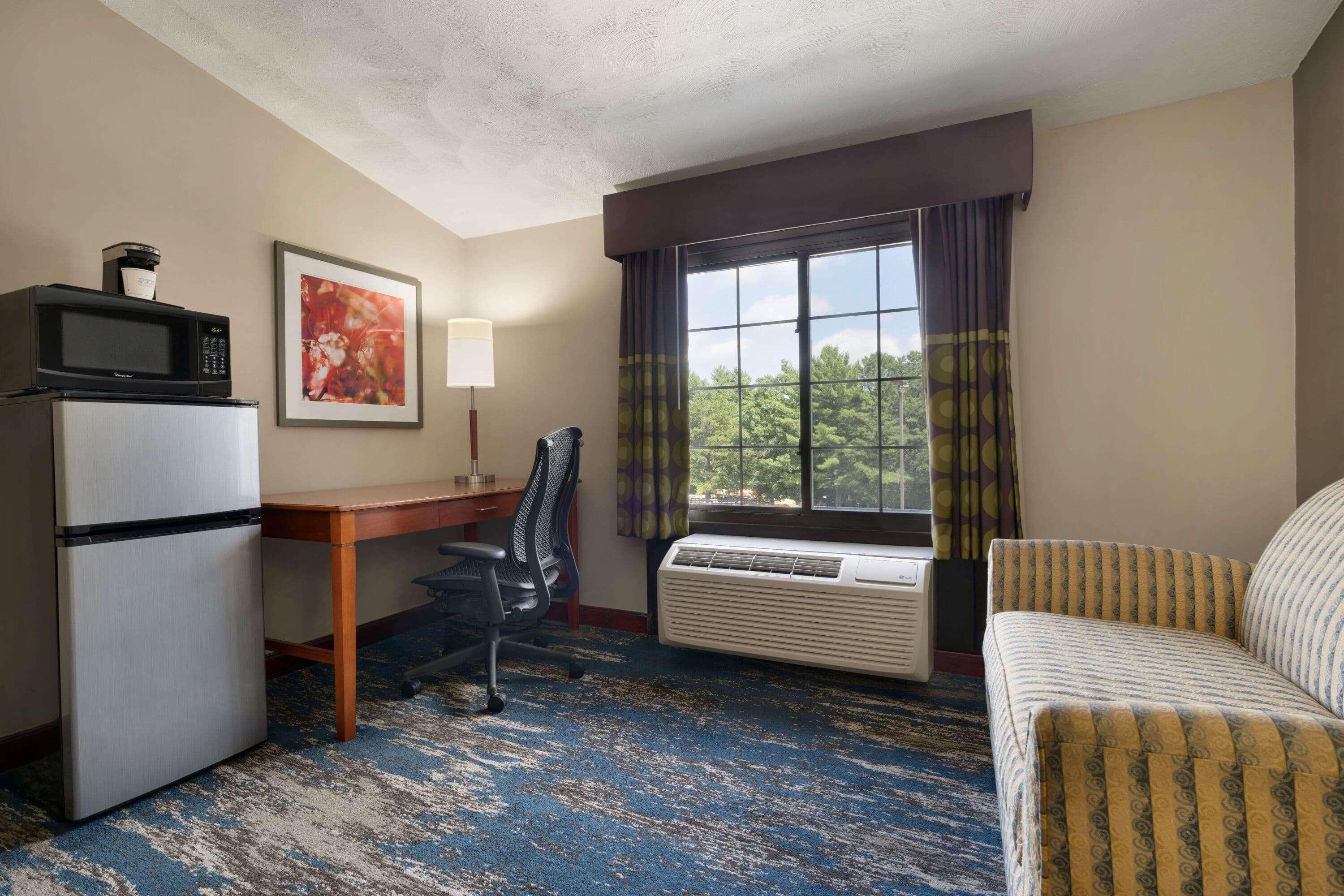 Super 8 By Wyndham West Greenwich/Providence Exterior photo